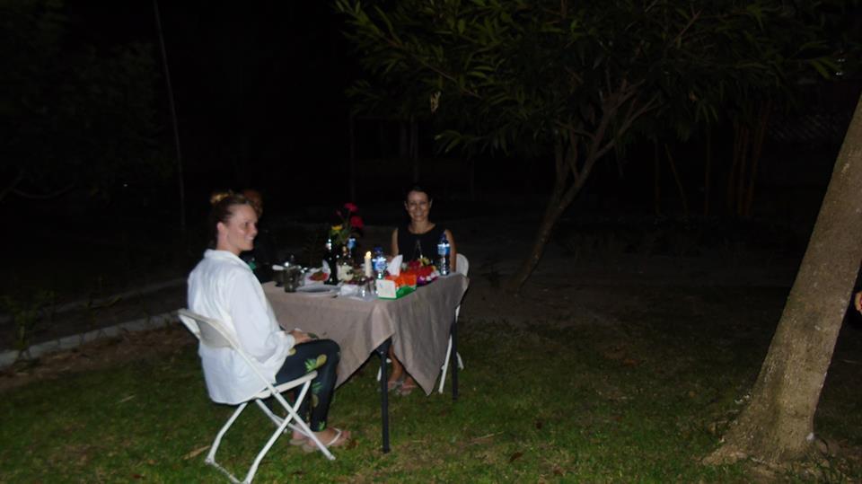 Orchid Bungalow & Restaurant Hotel Timbanglawang Buitenkant foto